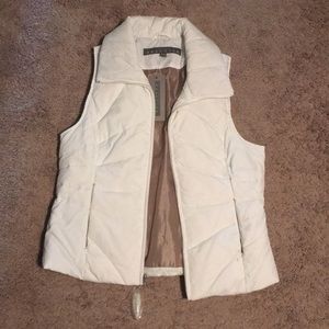 Kenneth Cole Reaction Down Feather Vest white